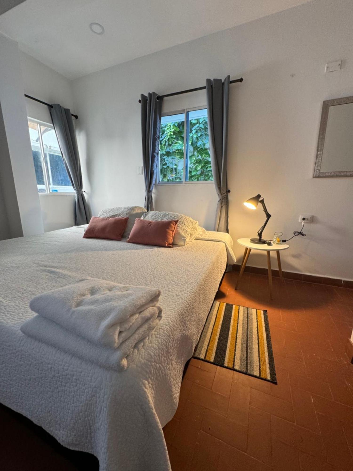 Apartamento Centrico Y Confortable Apto Casa Dona Yola 7 *